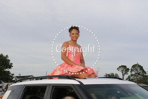 Junior Hollie Parade 83
